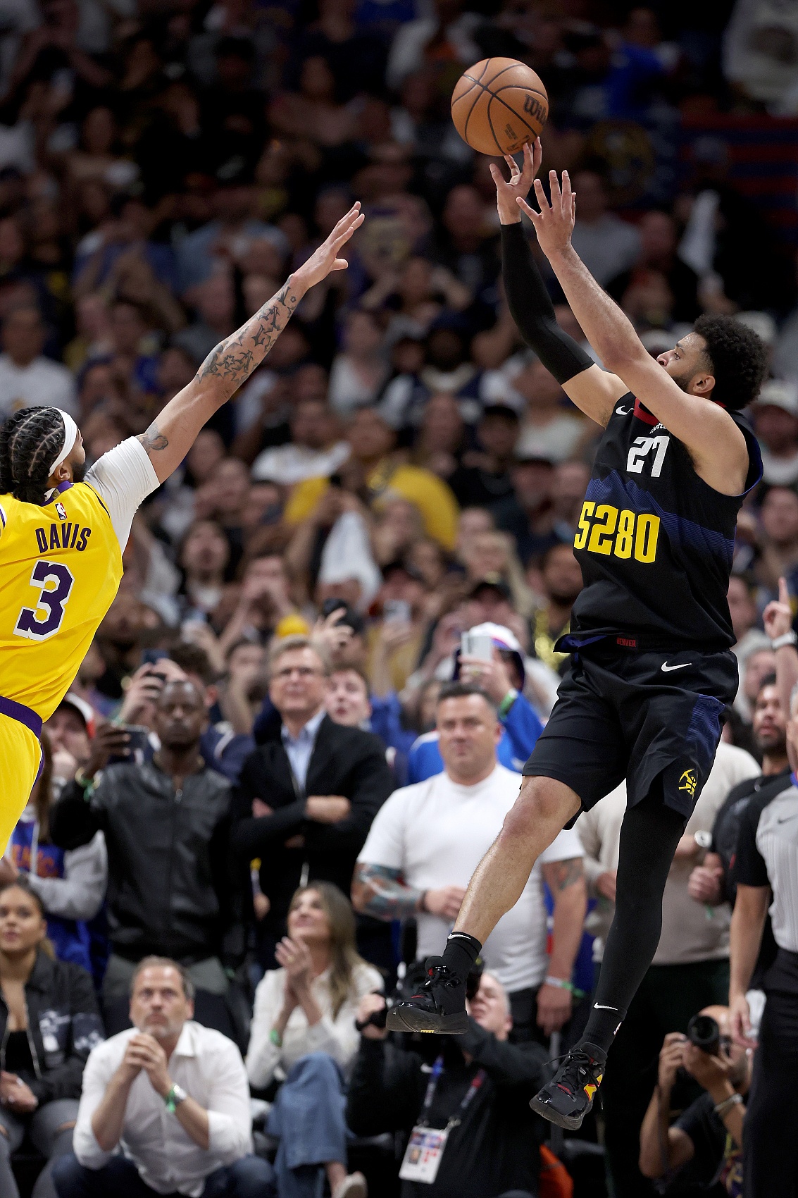 拉沃尔杯碾压年终总决赛，穆雷点燃赛场