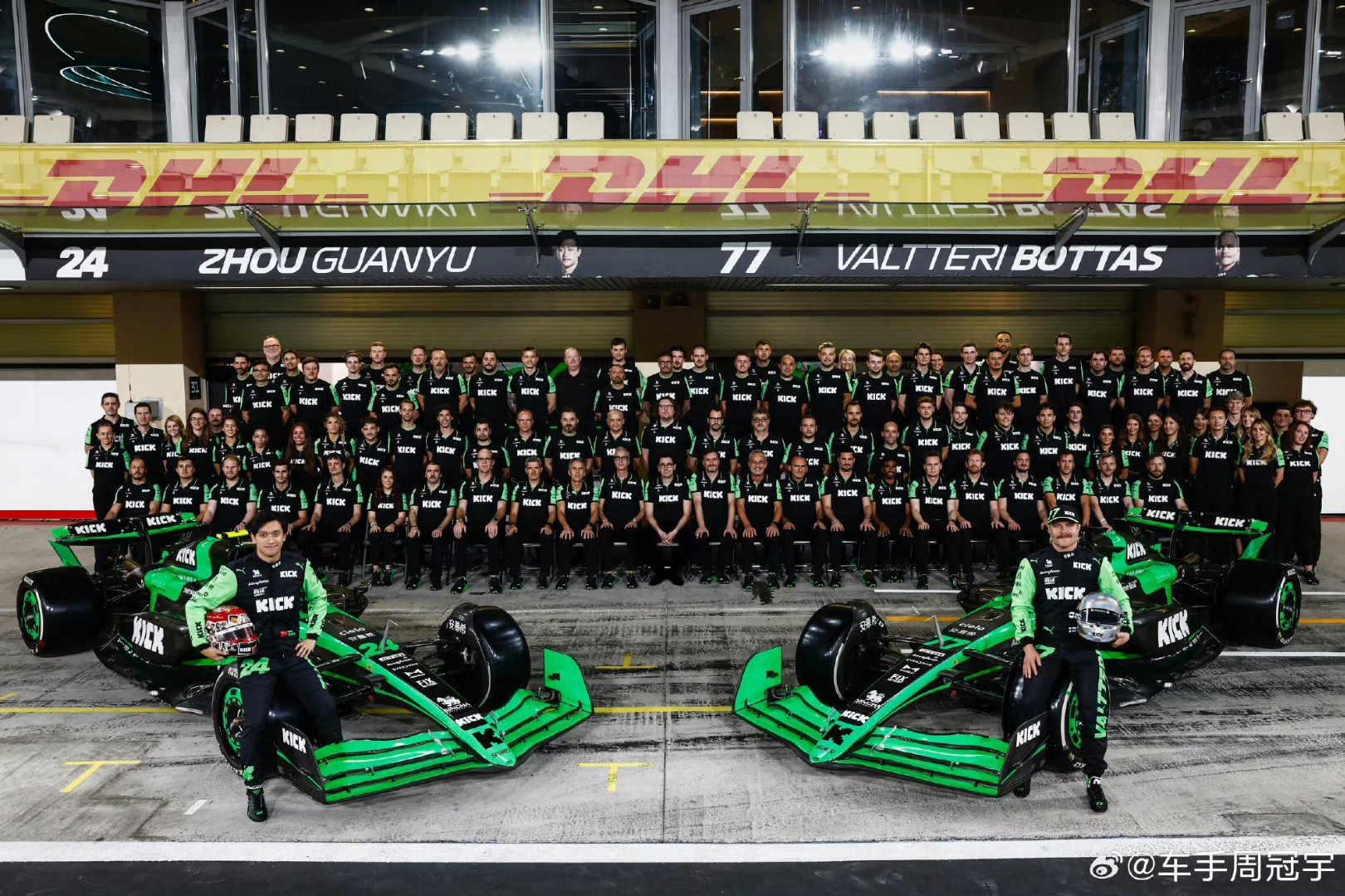 爱游戏下载-索伯车队轻取红牛车队，汉密尔顿惊艳四座